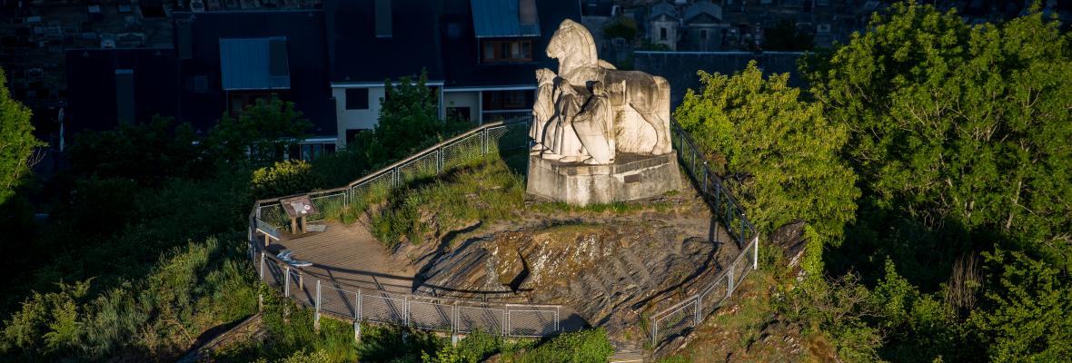 Statue des 4 fils Aymon à Bogny sur Meuse