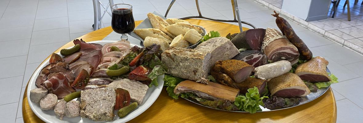 Charcuterie du restaurant la Grande Chaumière à Bogny sur Meuse