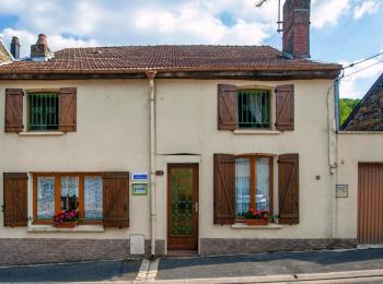 Gite "Le Chemin Vert", maison dans vallée de la Meuse, proche lac, voie verte et randonnées - Deville - Ardennes