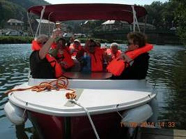 Bateaux électriques à Bogny-sur-Meuse