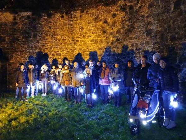 groupe dans les remparts