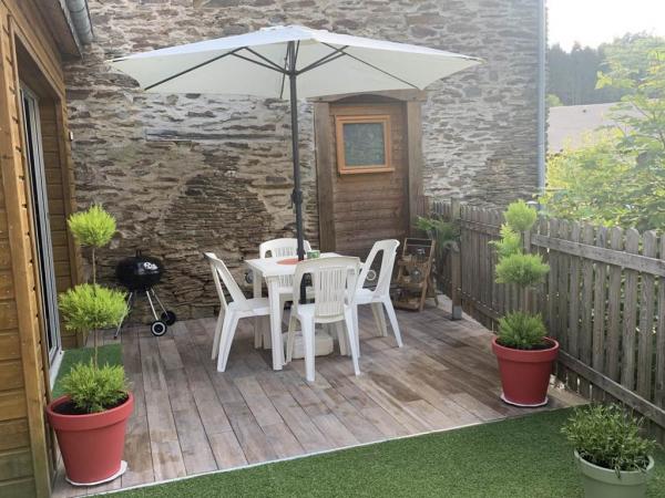 Gîte n°464 "GÎTE DU VALLON-LES ROCHES" – LES HAUTES RIVIERES Gîte n°464 "GÎTE DU VALLON-LES ROCHES" – LES HAUTES RIVIERES