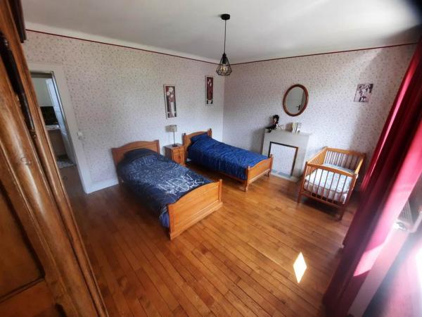 Gîte n°477 "L'ESCALE RENWEZIENNE" – RENWEZ Gîte n°477 "L'ESCALE RENWEZIENNE" – RENWEZ