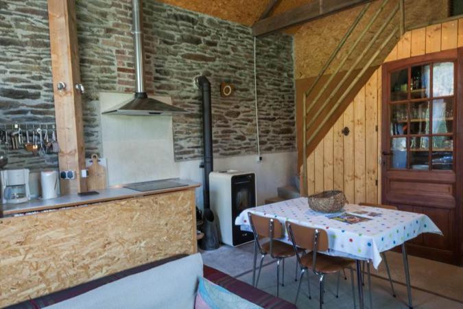 Gîte n°379 "LA BOUTIQUE DU PÈRE DOMINÉ" – THILAY/NOHAN SUR SEMOY Gîte n°379 "LA BOUTIQUE DU PÈRE DOMINÉ" – THILAY/NOHAN SUR SEMOY