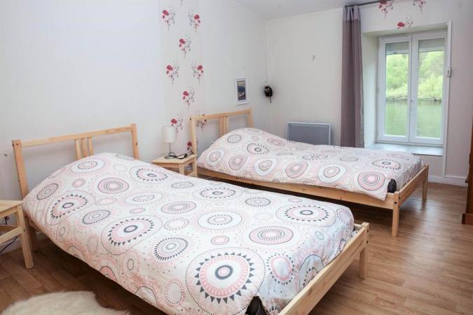 Gîte n°442 "EN FACE DE LA SEMOY" – THILAY/NOHAN SUR SEMOY Gîte n°442 "EN FACE DE LA SEMOY" – THILAY/NOHAN SUR SEMOY