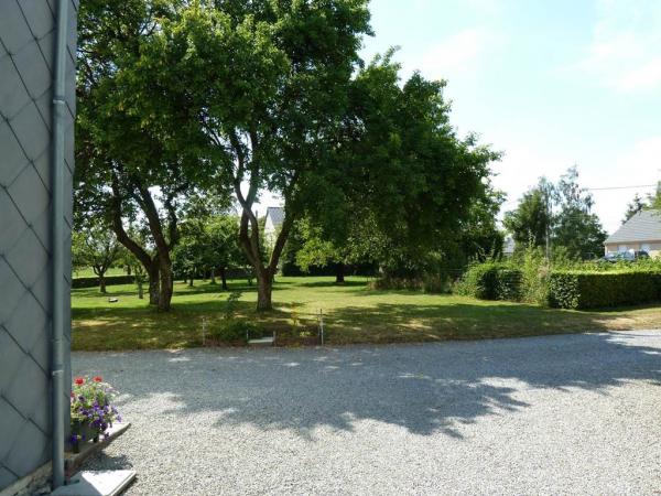 Gîte n°378 "LE PRÉ D'HYRAUMONT" – ROCROI Gîte n°378 "LE PRÉ D'HYRAUMONT" – ROCROI