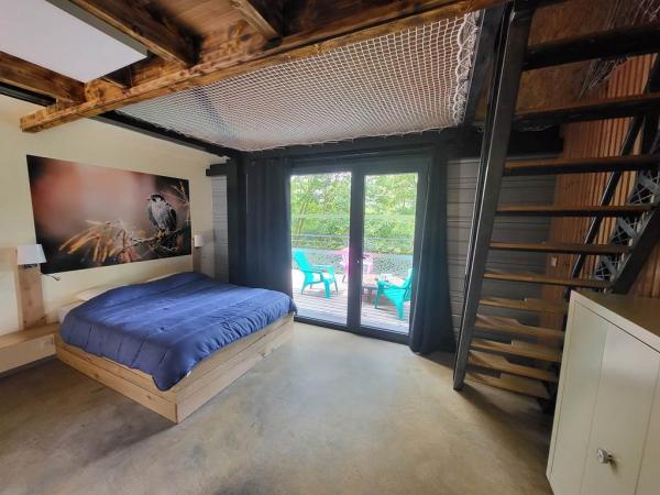 La Halte Semoy : Suite faucon pélerin