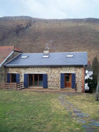 Gîte n°511 "À L'OMBRE DES DAMES" – LAIFOUR Gîte n°511 "À L'OMBRE DES DAMES" – LAIFOUR