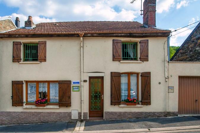 Gite "Le Chemin Vert", maison dans vallée de la Meuse, proche lac, voie verte et randonnées - Deville - Ardennes