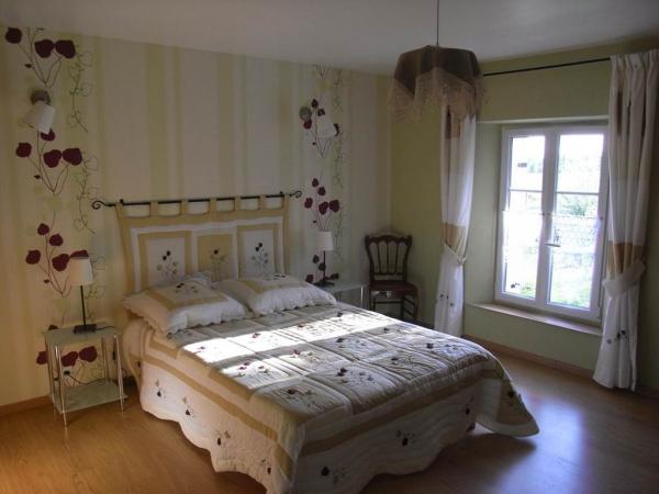 Gîte n°378 "LE PRÉ D'HYRAUMONT" – ROCROI Gîte n°378 "LE PRÉ D'HYRAUMONT" – ROCROI